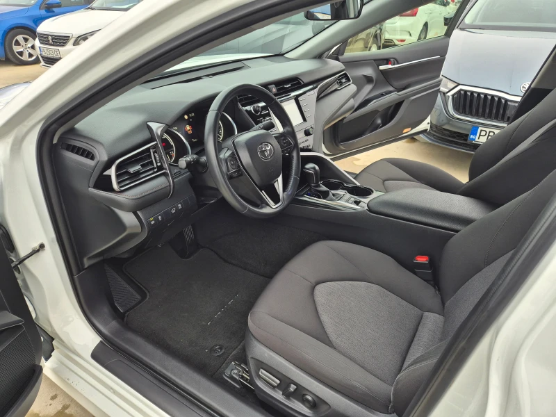 Toyota Camry  COMFORT 2.5 DUAL VVTI HYBRID, снимка 13 - Автомобили и джипове - 53510368