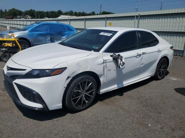 Toyota Camry SE NIGHT SHADE   - изображение 4
