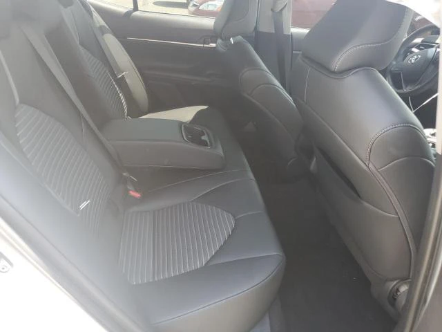 Toyota Camry SE NIGHT SHADE   - изображение 9