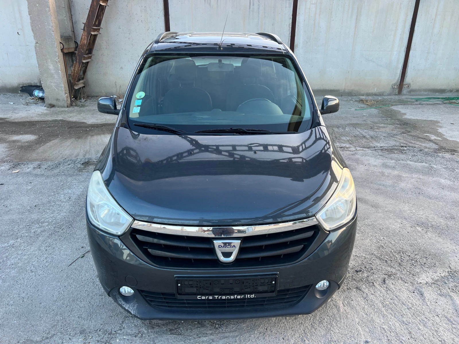 Dacia Lodgy 1.5dci 158000км - изображение 2