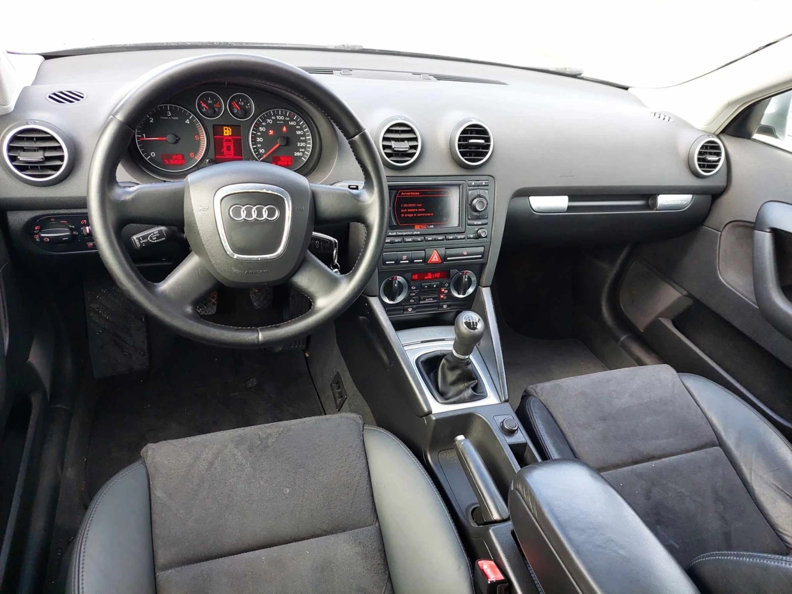 Audi A3 2,0TDI 140ps QUATTRO - изображение 6