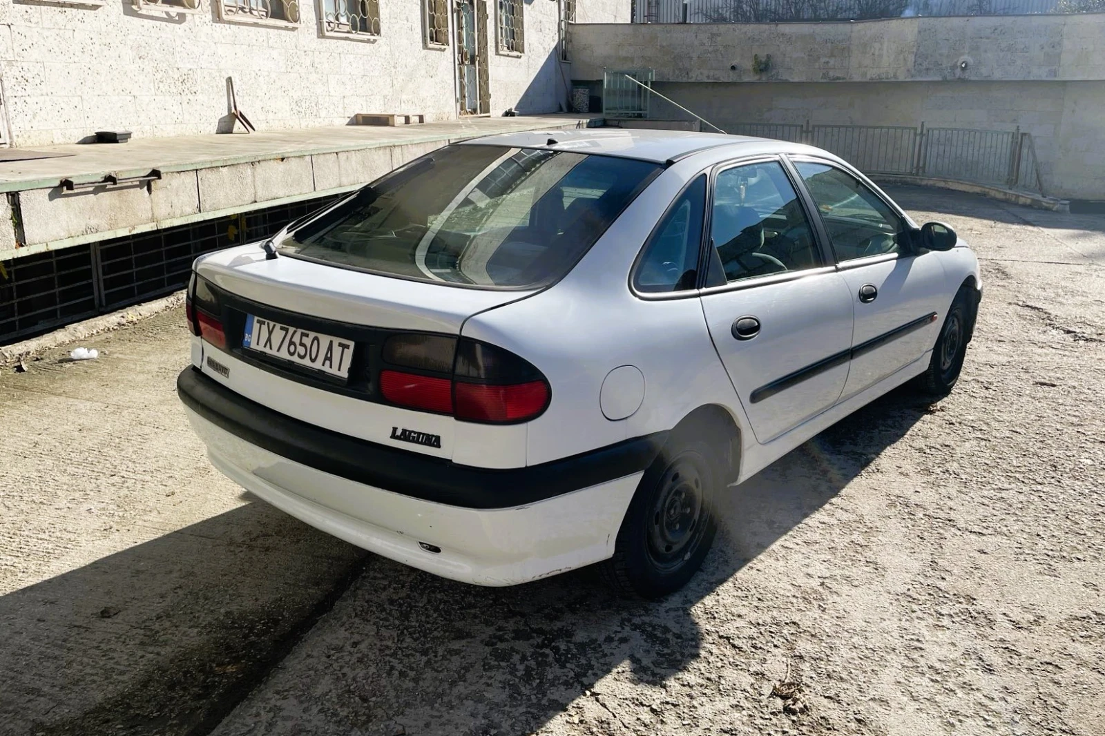 Renault Laguna  - изображение 7