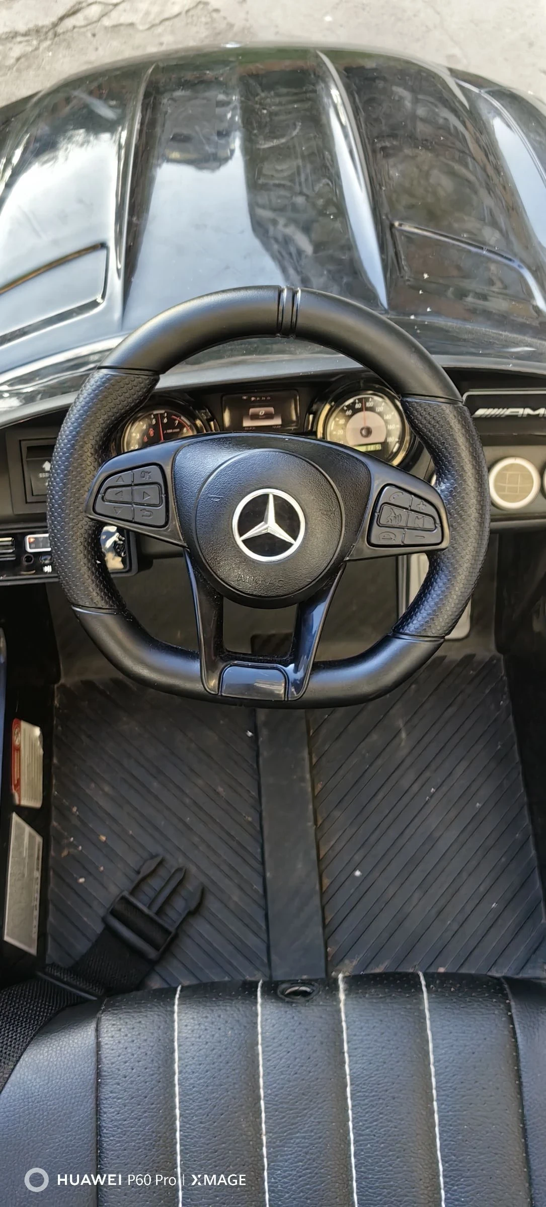 Mercedes-Benz AMG GT S  - изображение 6