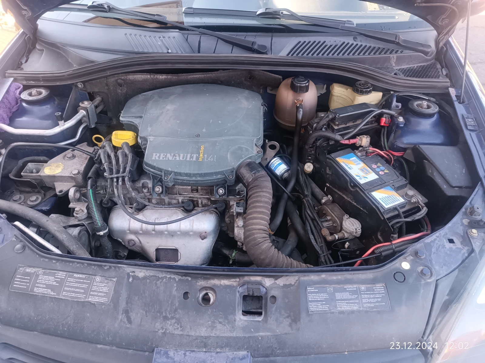 Renault Clio Simbol - изображение 7
