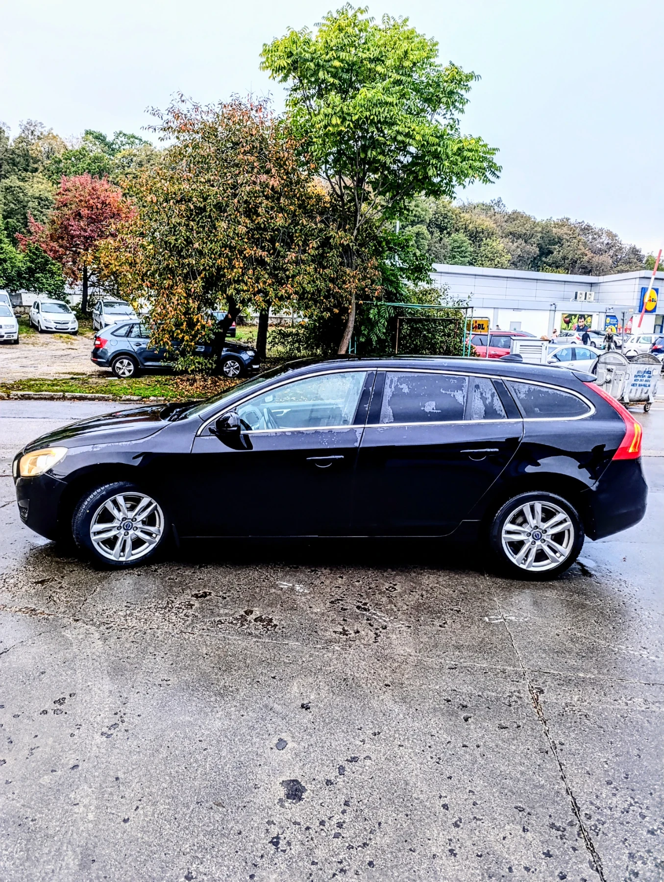 Volvo V60 2.0 D3 163 кс - изображение 4