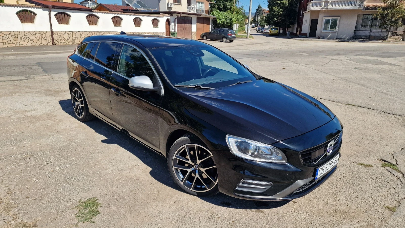 Volvo V60 D4 R design  | Mobile.bg   1