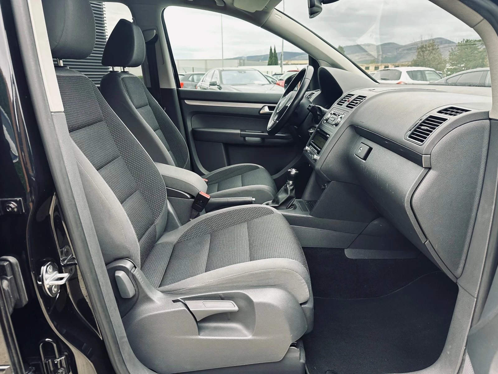 VW Touran 7-/6-/ | Mobile.bg   15