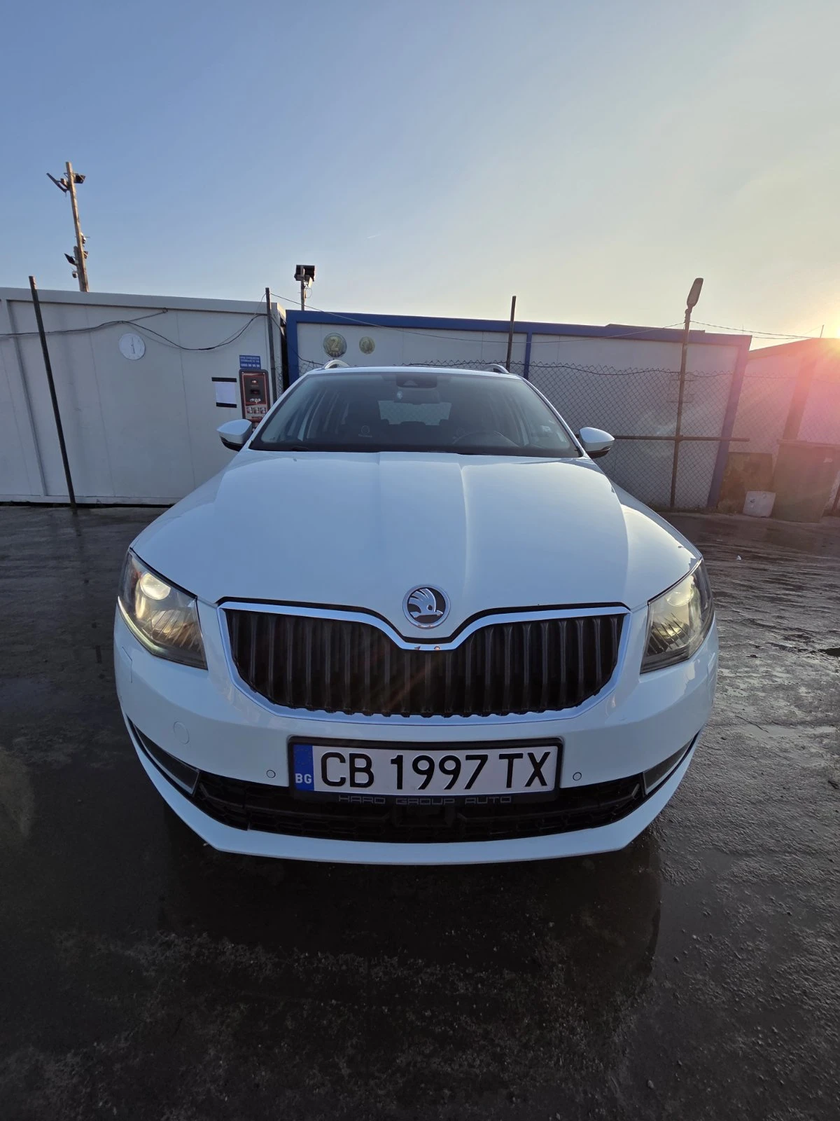 Skoda Octavia 4x4 с камера и Дистроник - изображение 2