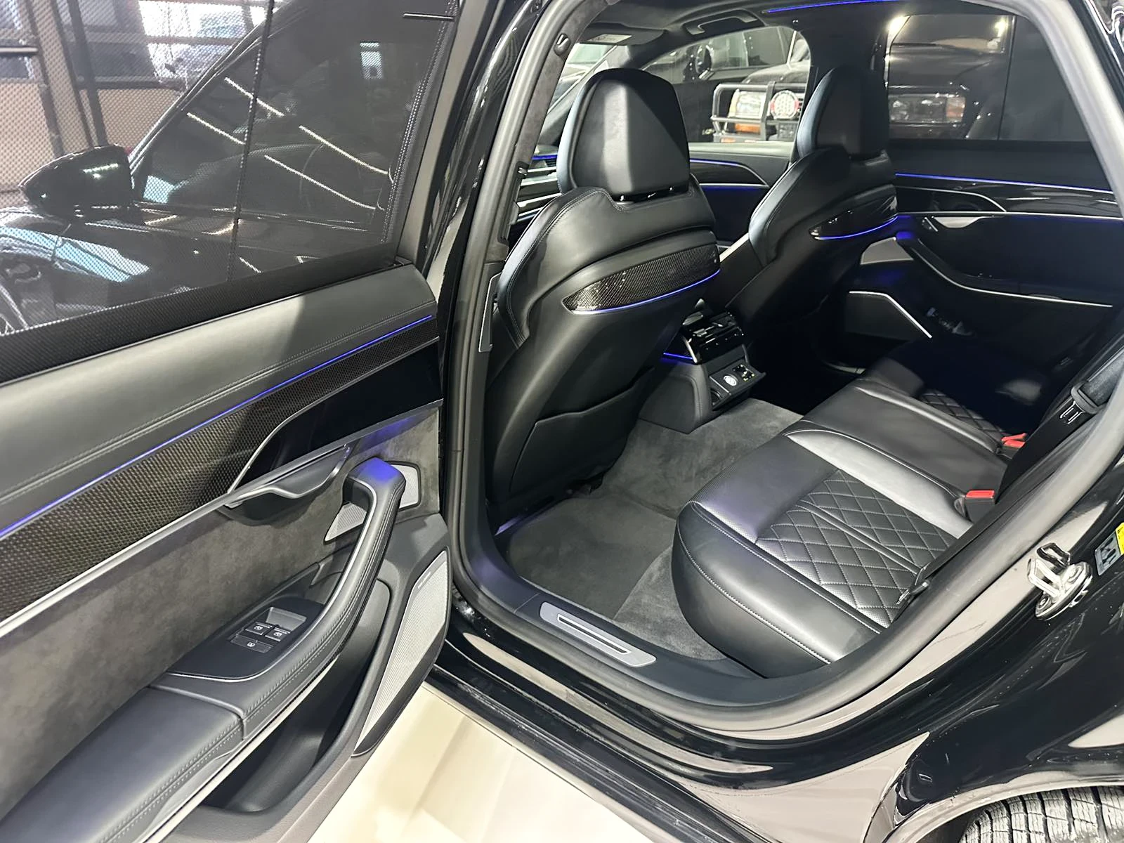 Audi S8 | Mobile.bg � ����������� 6