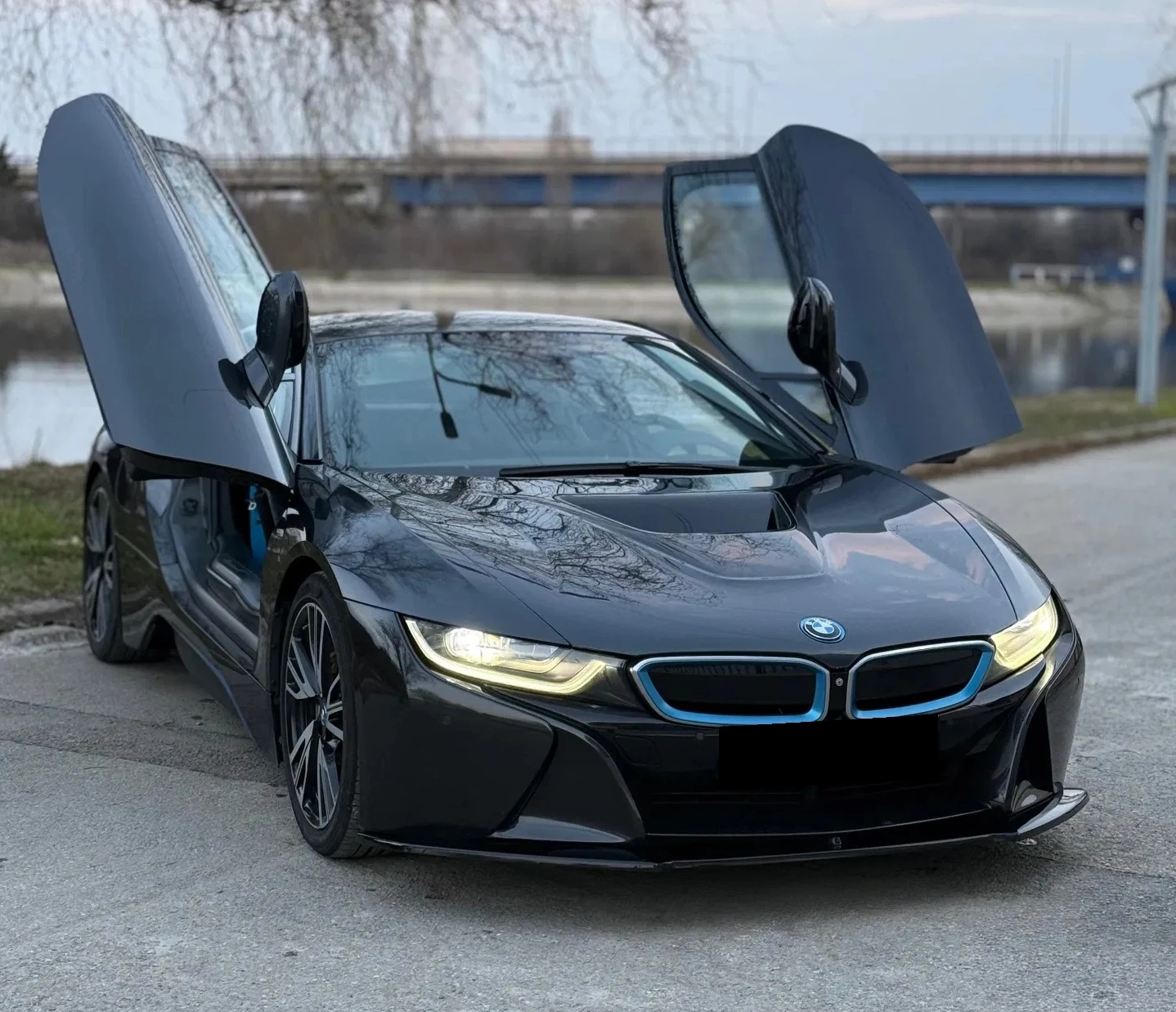 BMW i8 xDrive Coupe | Mobile.bg � ����������� 1