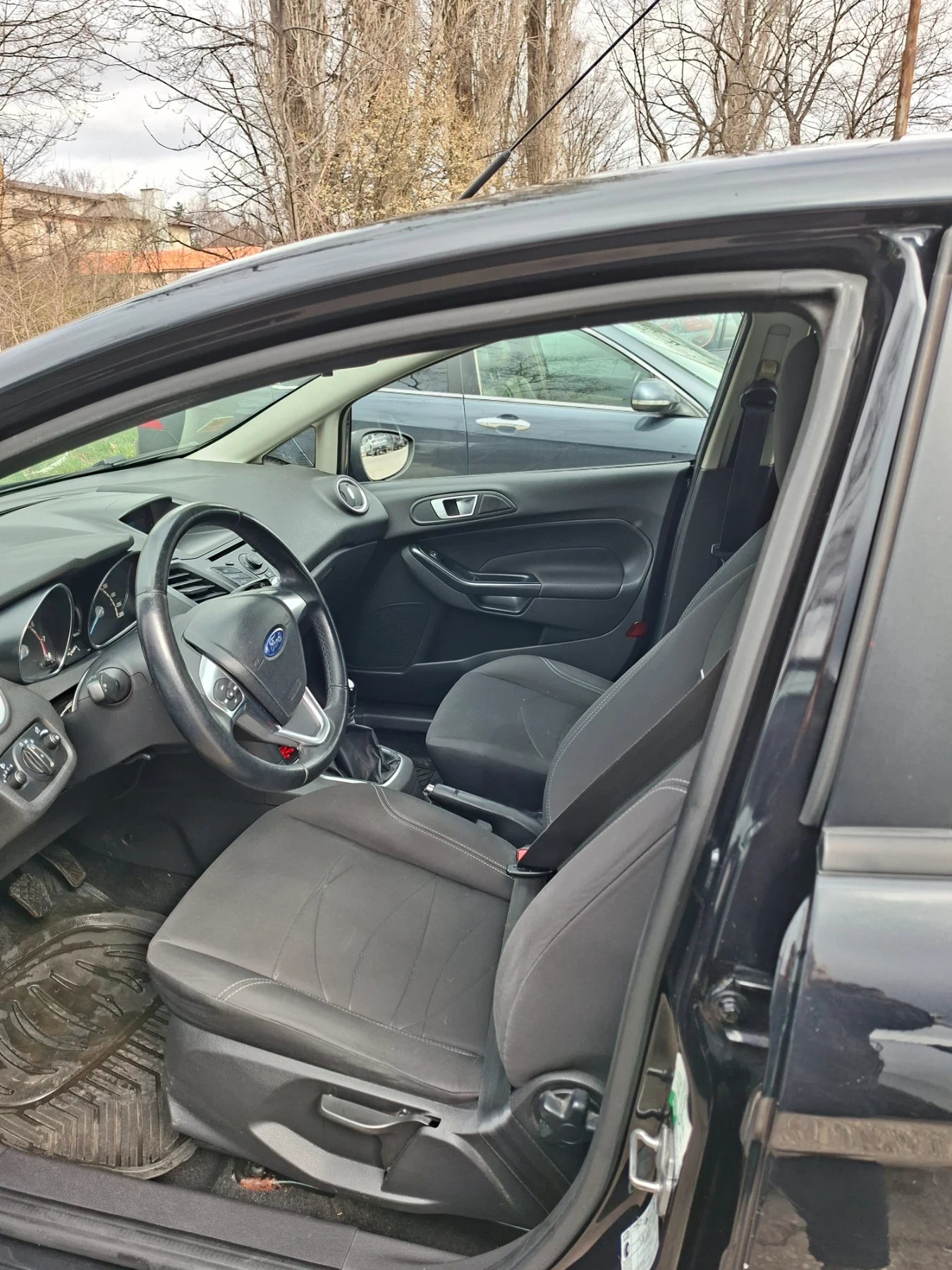 Ford Fiesta, снимка 6 - Автомобили и джипове - 54420986