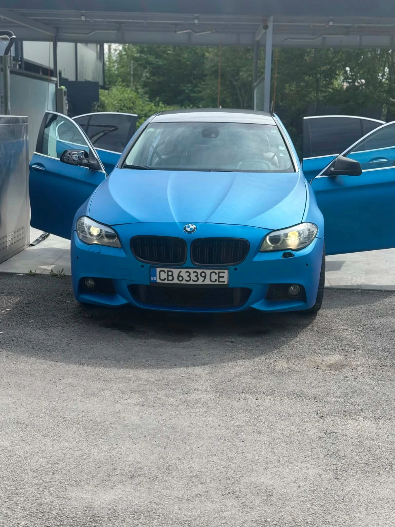 BMW 530