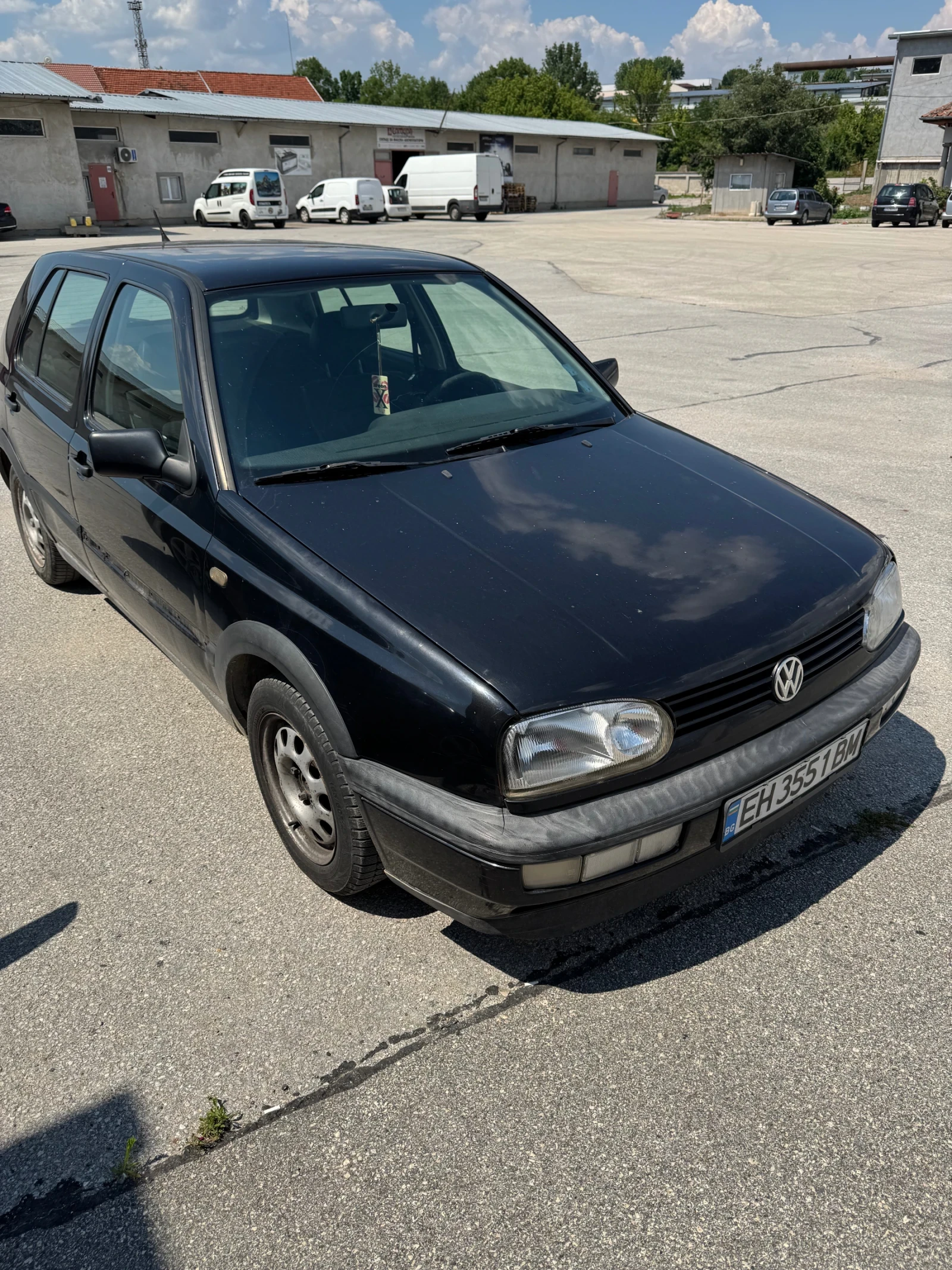 VW Golf 1.6 , снимка 3 - Автомобили и джипове - 55060281