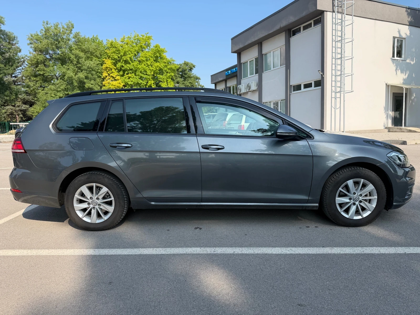 VW Golf Variant 7.5 1.0TSI, снимка 5 - Автомобили и джипове - 55067210