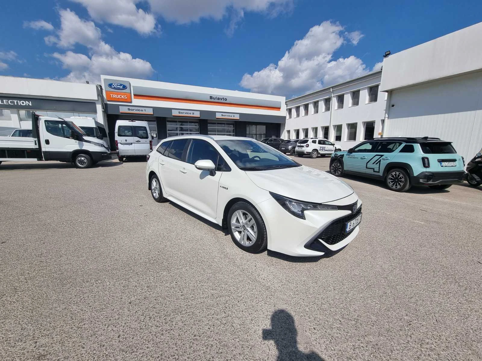 Toyota Corolla 1.8 Hybrid, снимка 3 - Автомобили и джипове - 55847889