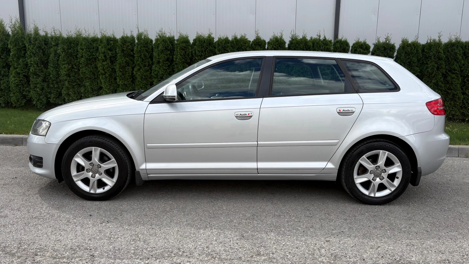 Audi A3 1.9tdi-FACELIFT, снимка 8 - Автомобили и джипове - 56234826