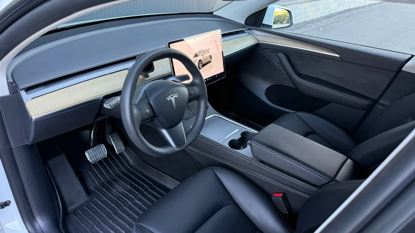 Tesla Model Y LFP, RWD, снимка 8 - Автомобили и джипове - 56382304