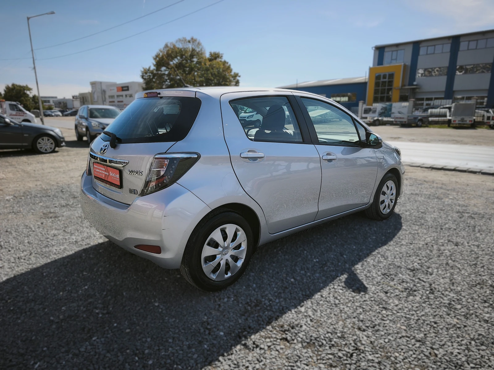Toyota Yaris 1.5i HYBRID AUTOMATIC | Mobile.bg � ����������� 4