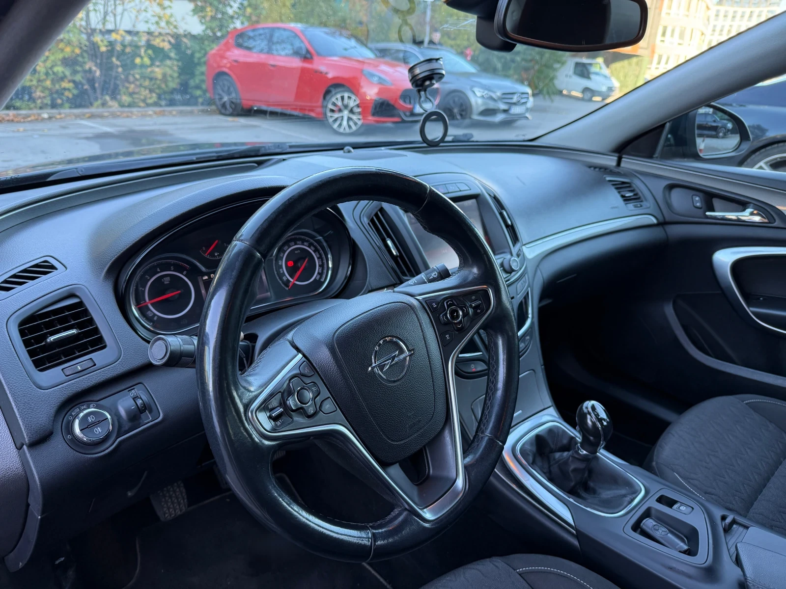 Opel Insignia 2.0 CDTI 170 к.с, снимка 4 - Автомобили и джипове - 56628500