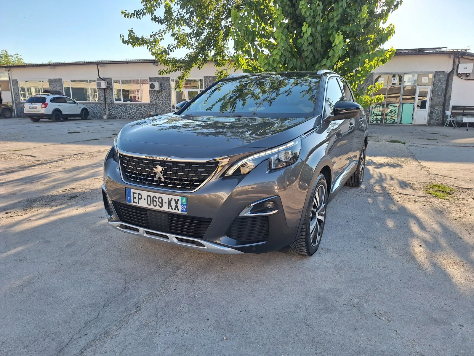 Peugeot 3008 1.6hdi* GT-LINE/НАВИ/КАМЕРА/МАСАЖ/КЕЙЛЕС/120кс/ТОП