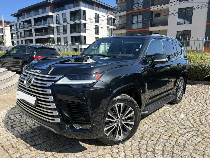 Lexus LX 600, снимка 1 - Автомобили и джипове - 49158222