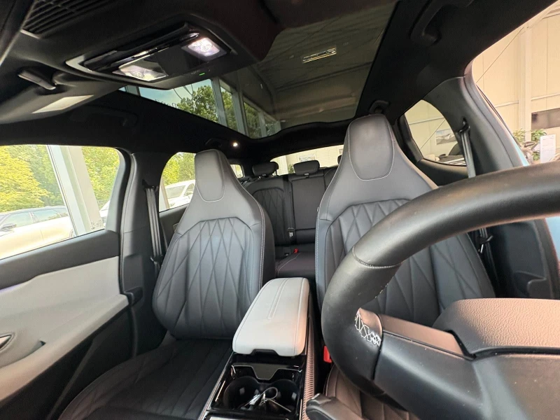 Ford Explorer PREMIUM/286HP/RWD/AMBI/CARPLAY/KLESS/PANO/156f, снимка 10 - Автомобили и джипове - 50640530