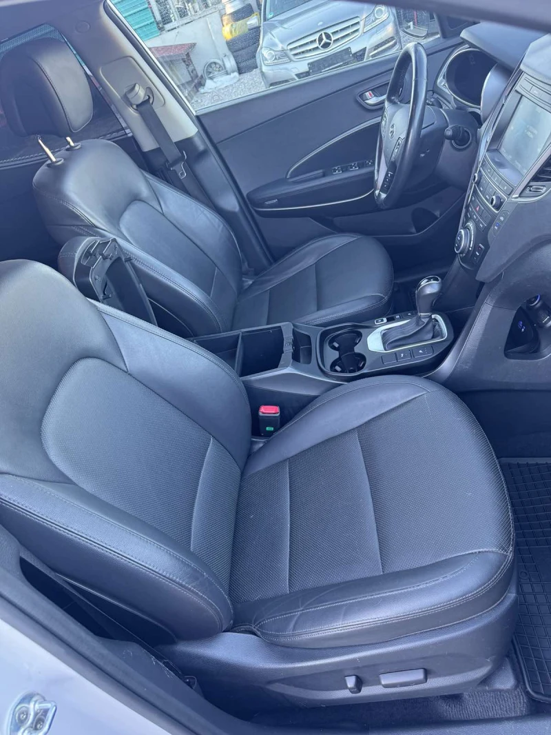 Hyundai Santa fe 2.2 CRDi Premium 4WD, снимка 9 - Автомобили и джипове - 51523090