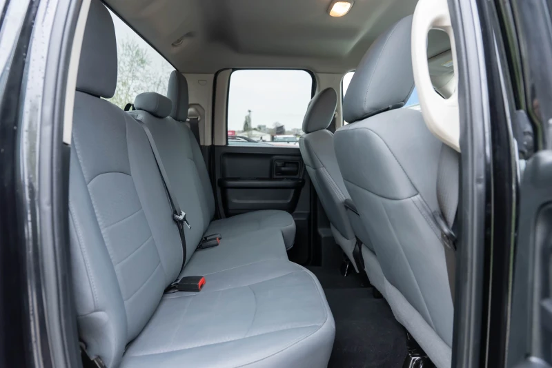 Dodge RAM 1500, снимка 15 - Автомобили и джипове - 52373197