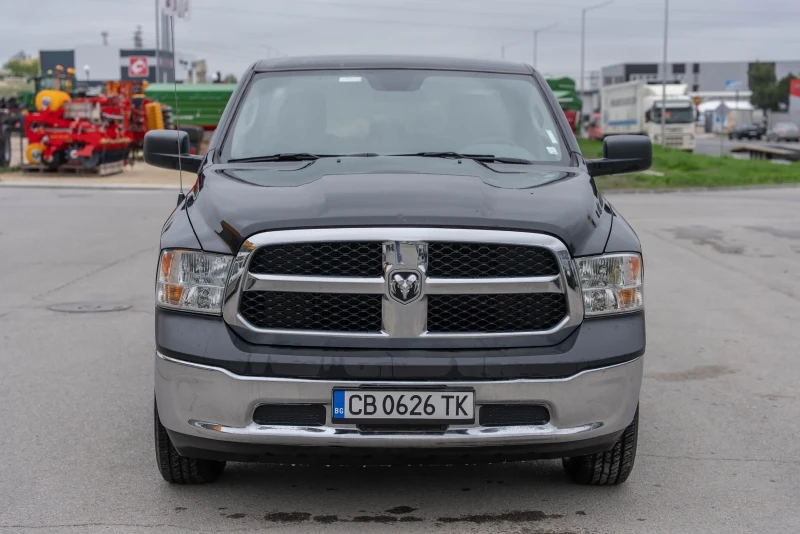 Dodge RAM 1500, снимка 2 - Автомобили и джипове - 52373197