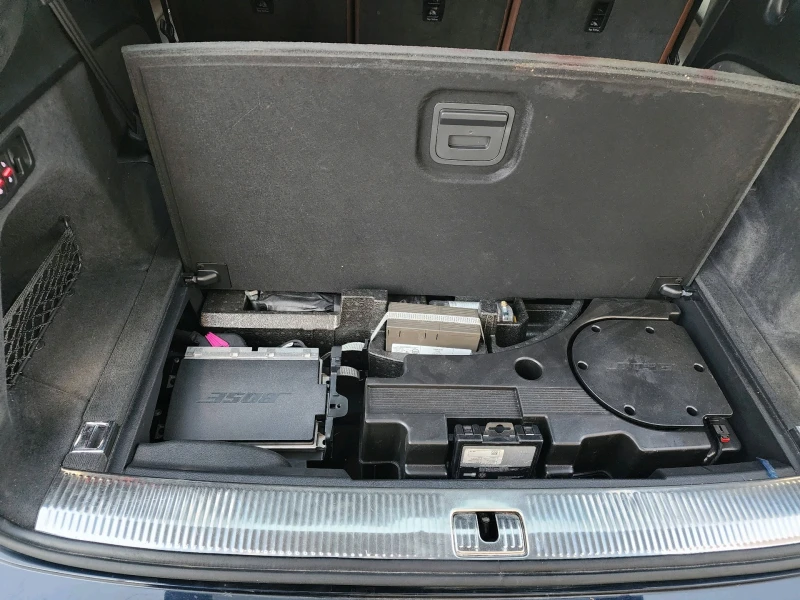Audi Q7 TECHNIK* S-LINE* MATRIX* DIGITAL* BOSE* ОБДУХ* PAN, снимка 17 - Автомобили и джипове - 52374544