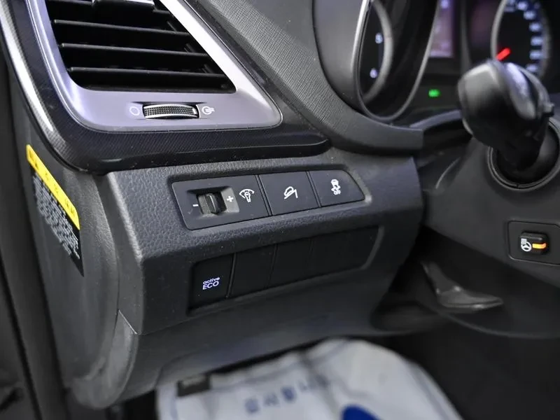 Hyundai Santa fe 2.0 2Wd Premium, снимка 11 - Автомобили и джипове - 53957946