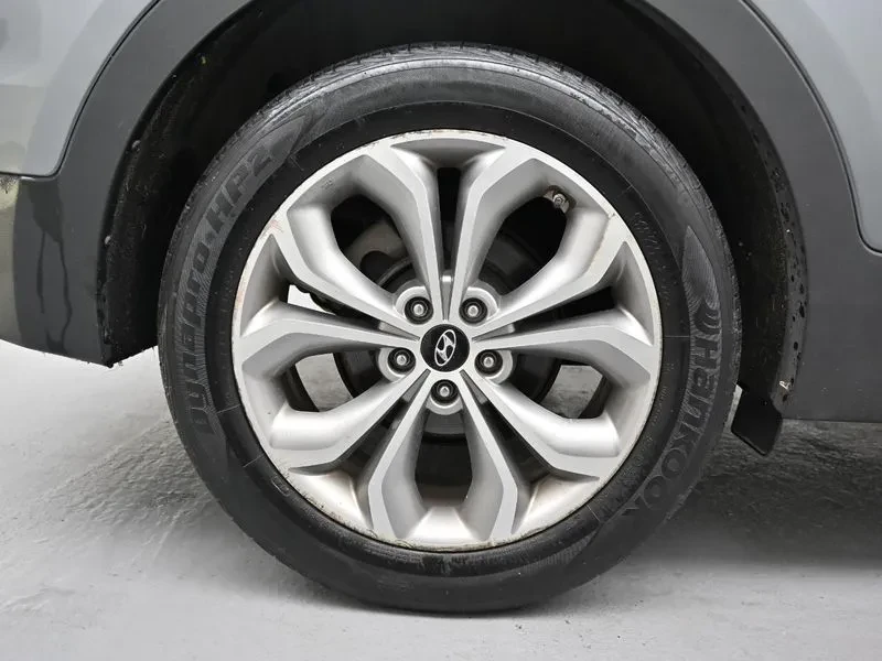 Hyundai Santa fe 2.0 2Wd Premium, снимка 5 - Автомобили и джипове - 53957946