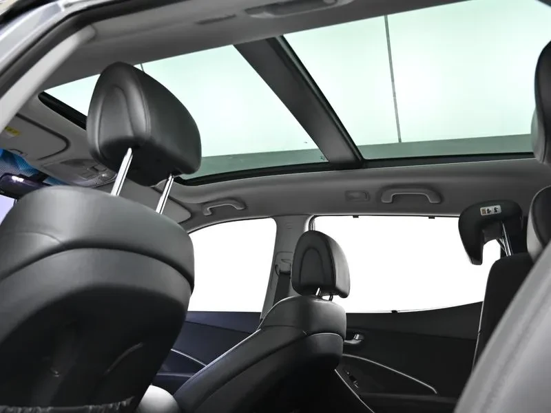 Hyundai Santa fe 2.0 2Wd Premium, снимка 7 - Автомобили и джипове - 53957946