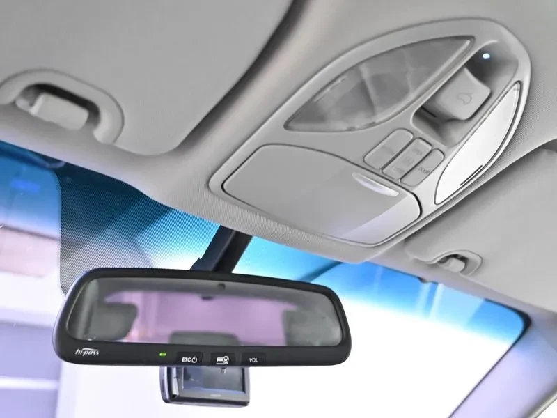 Hyundai Santa fe 2.0 2Wd Premium, снимка 14 - Автомобили и джипове - 53957946