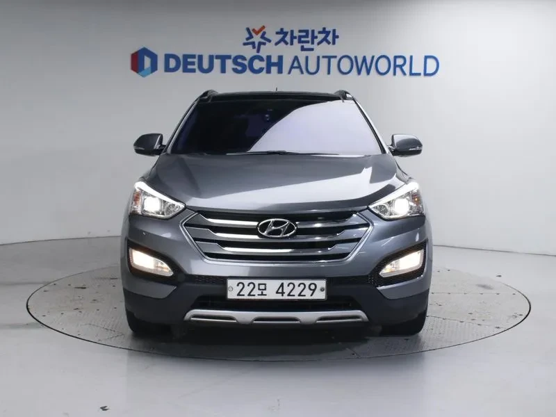 Hyundai Santa fe 2.0 2Wd Premium, снимка 3 - Автомобили и джипове - 53957946