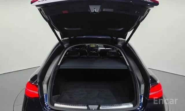 Mercedes-Benz GLE 350 D/COUPE/360CAMERA/H&K/ПАНОРАМА/, снимка 14 - Автомобили и джипове - 55597533