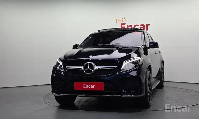 Mercedes-Benz GLE 350 D/COUPE/360CAMERA/H&K/ПАНОРАМА/, снимка 2 - Автомобили и джипове - 55597533