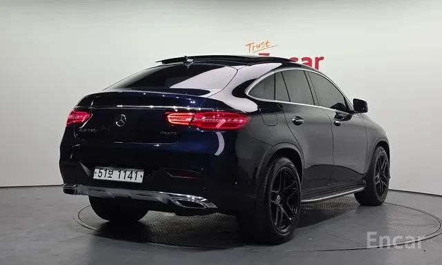 Mercedes-Benz GLE 350 D/COUPE/360CAMERA/H&K/ПАНОРАМА/, снимка 3 - Автомобили и джипове - 55597533