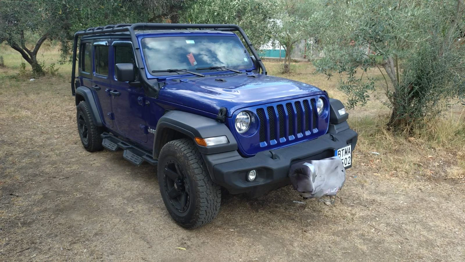 Jeep Wrangler Unlimited Sport - [1] 