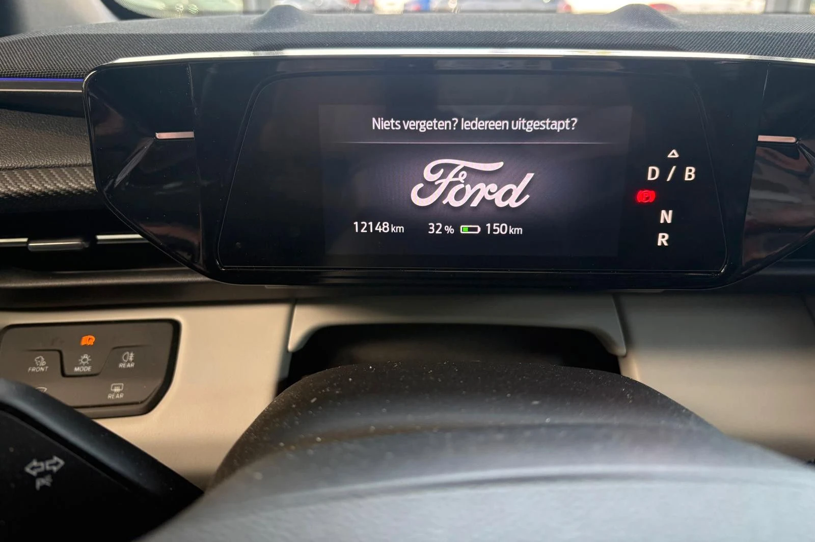 Ford Explorer PREMIUM/286HP/RWD/AMBI/CARPLAY/KLESS/PANO/156f - изображение 9