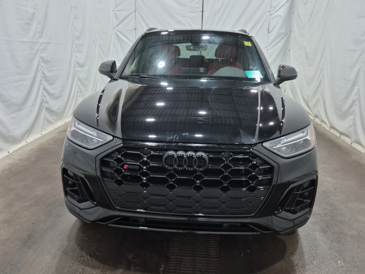 Audi SQ5 * CARFAX * АВТО КРЕДИТ * ЦЕНА ДО БГ! - изображение 2
