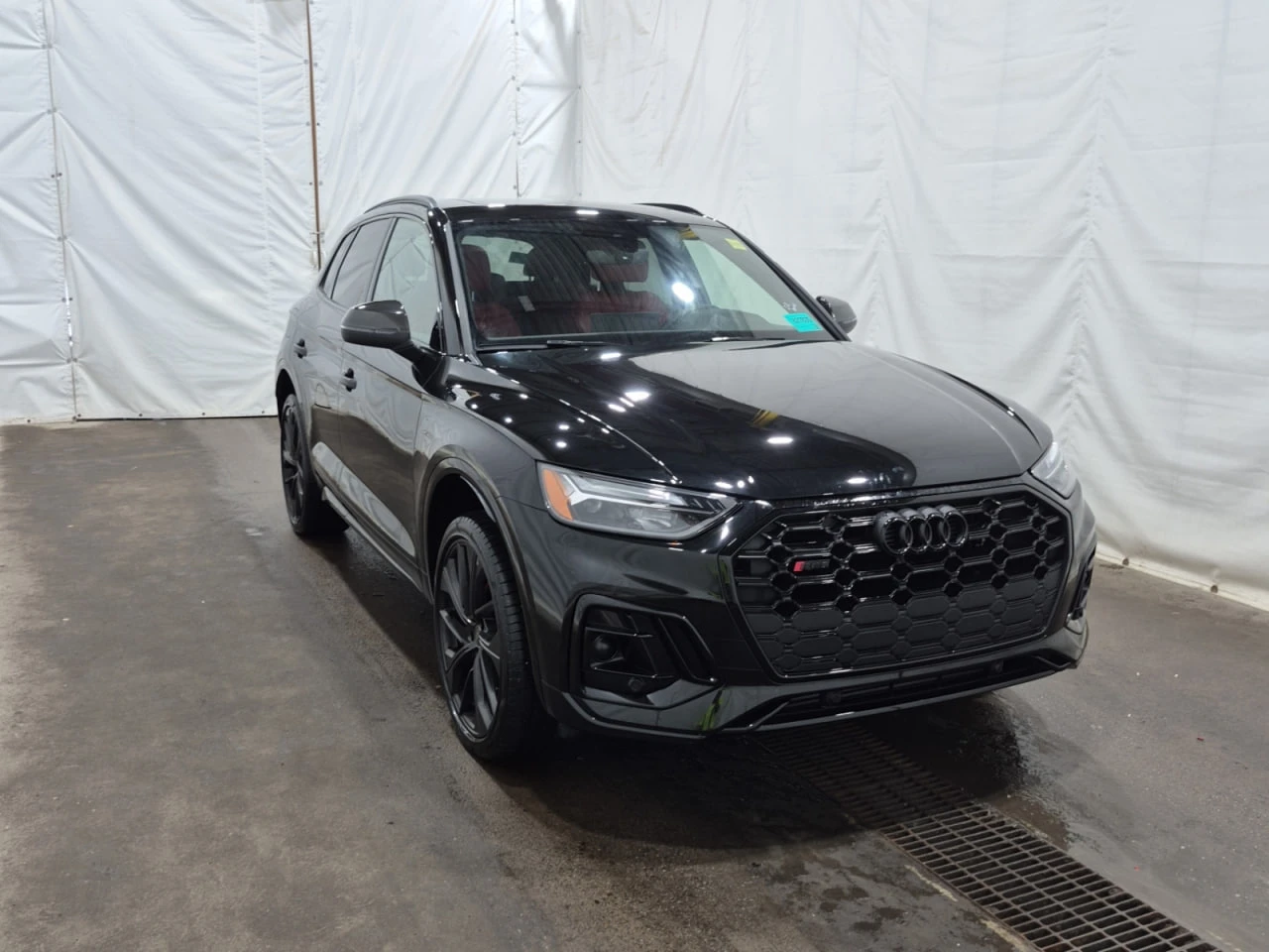 Audi SQ5 * CARFAX * АВТО КРЕДИТ * ЦЕНА ДО БГ! - изображение 3