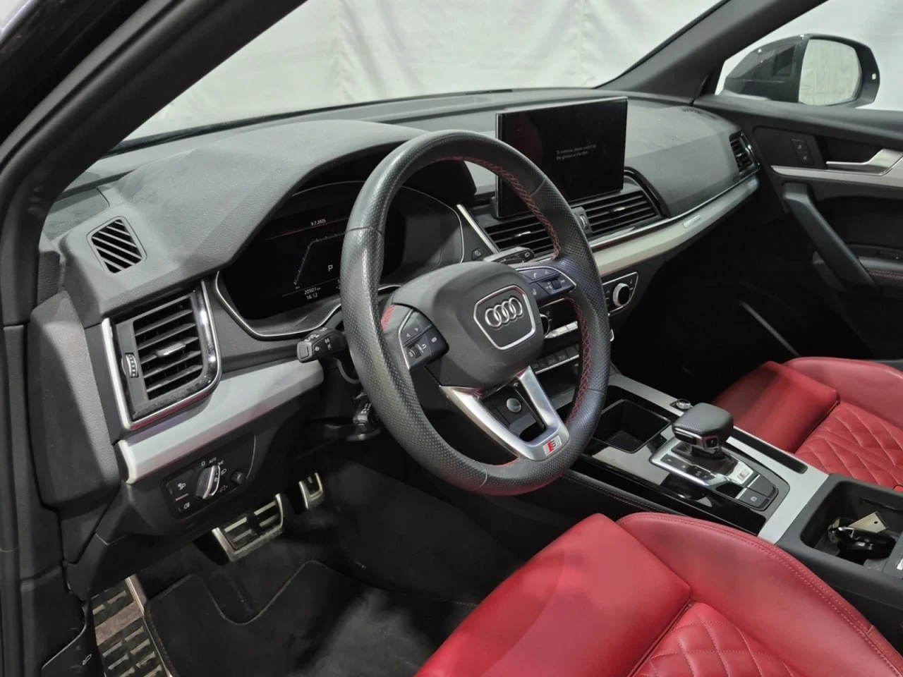 Audi SQ5 * CARFAX * АВТО КРЕДИТ * ЦЕНА ДО БГ! - изображение 9