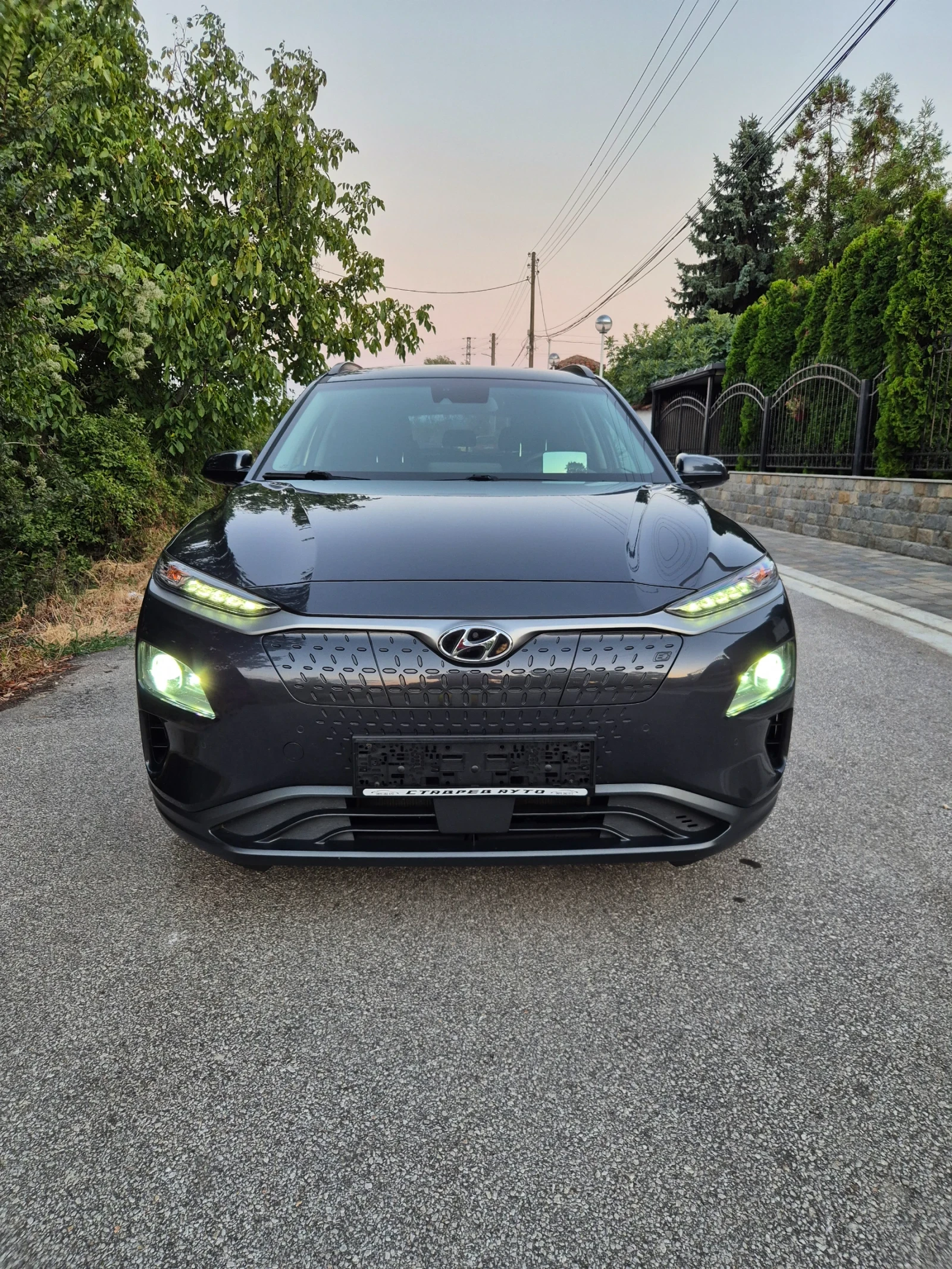 Hyundai Kona 64 kWh/ Premium/204кс/20г/Термо помпа - изображение 3