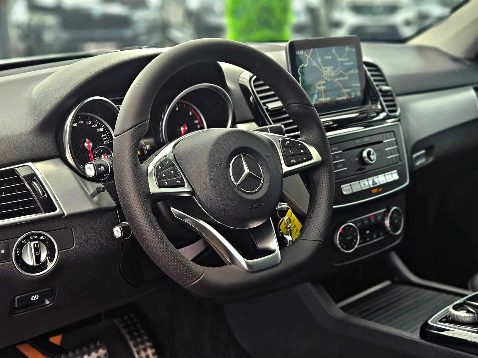 Mercedes-Benz GLE 350 AMG/SHADOW LINE/GERMANY/CAMERA/CAR PLAY/AIRMAT/LIZ | Mobile.bg   11