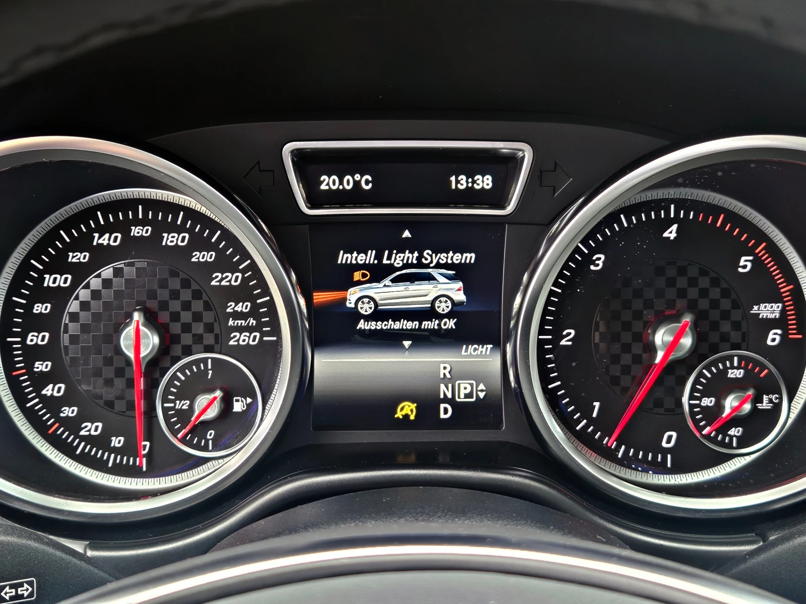 Mercedes-Benz GLE 350 AMG/SHADOW LINE/GERMANY/CAMERA/CAR PLAY/AIRMAT/LIZ - изображение 10