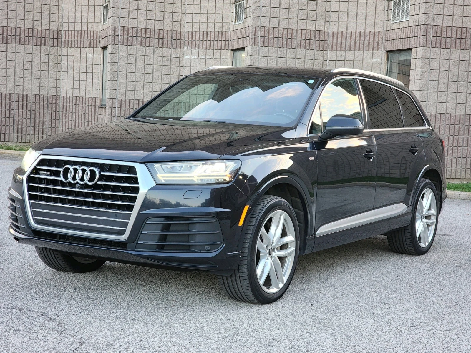 Audi Q7 TECHNIK* S-LINE* MATRIX* DIGITAL* BOSE* * PAN | Mobile.bg   1