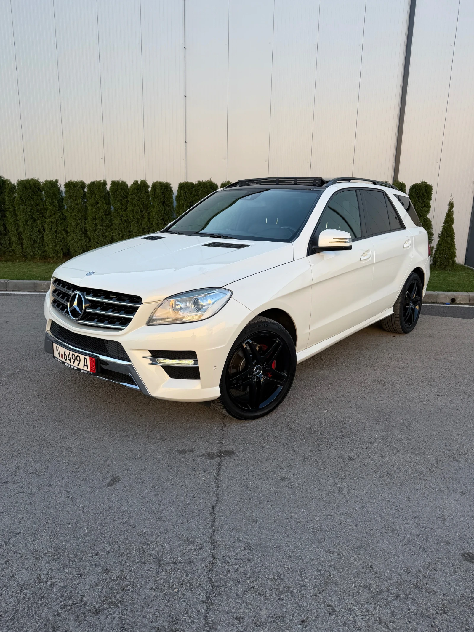 Mercedes-Benz ML 350 cdi* AMG* Designo* Обдухване* Перла* ЛИЗИНГ*  - изображение 3