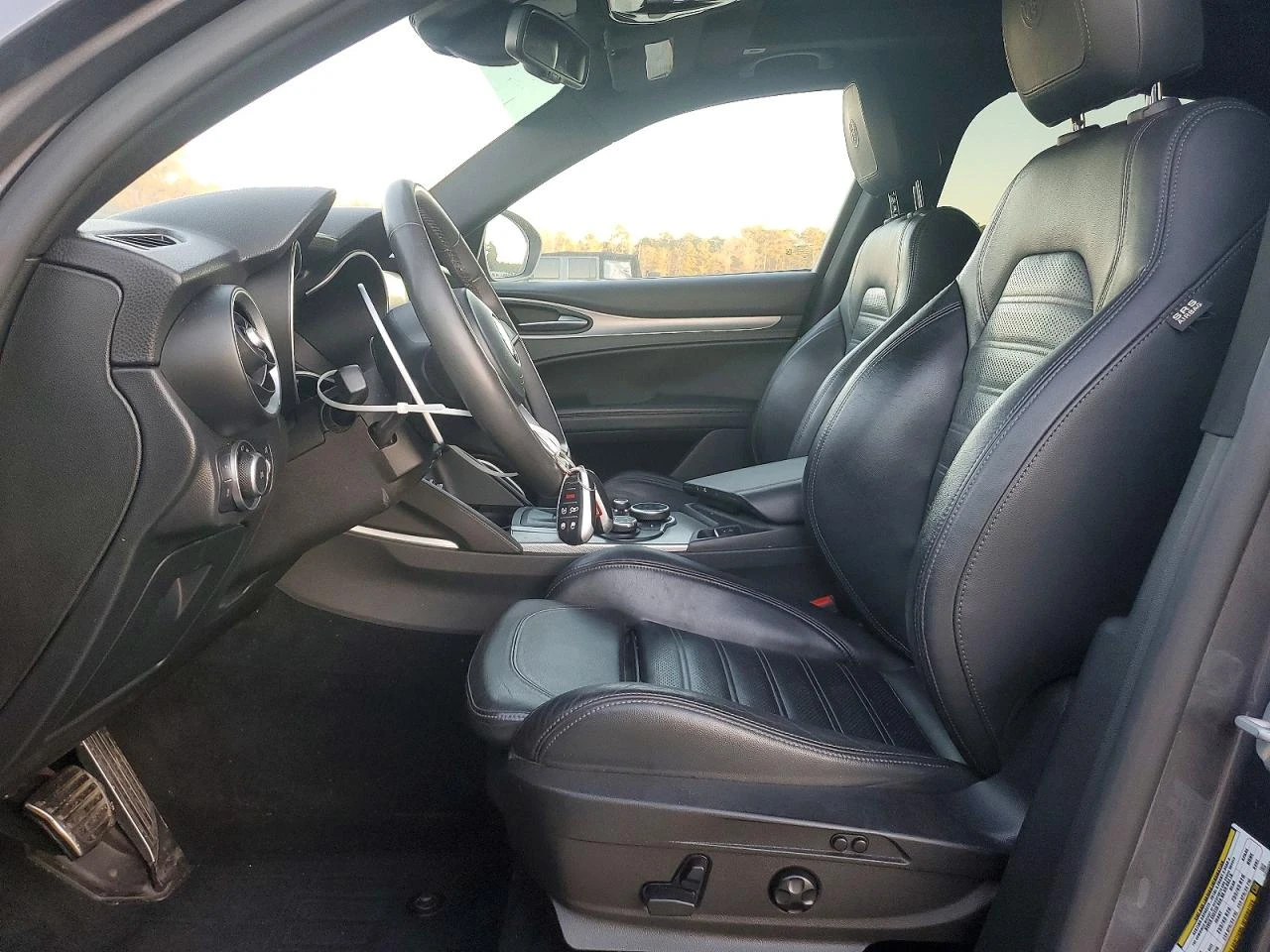 Alfa Romeo Stelvio 2l Ti Sport - изображение 7