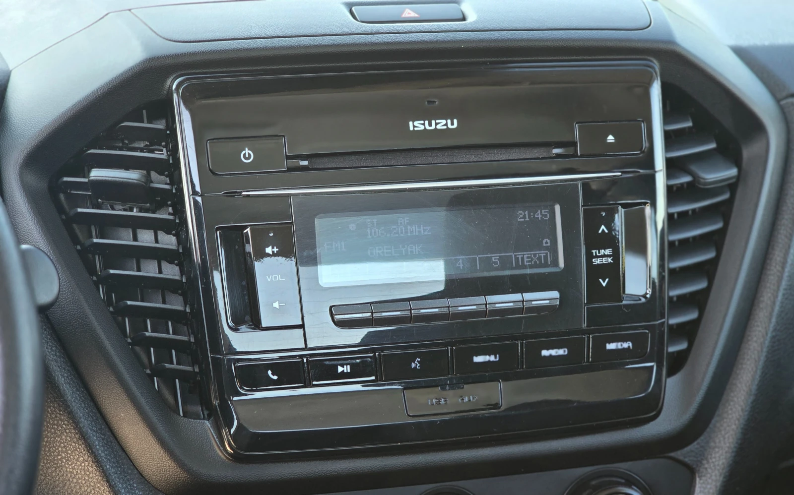 Isuzu D-max 1.9 * Double Cab* * 4WD* * LS*  | Mobile.bg � ����������� 12